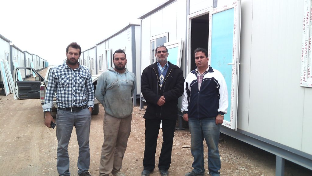اردوگاه آوارگان کناردریاچه خانقین عراق
